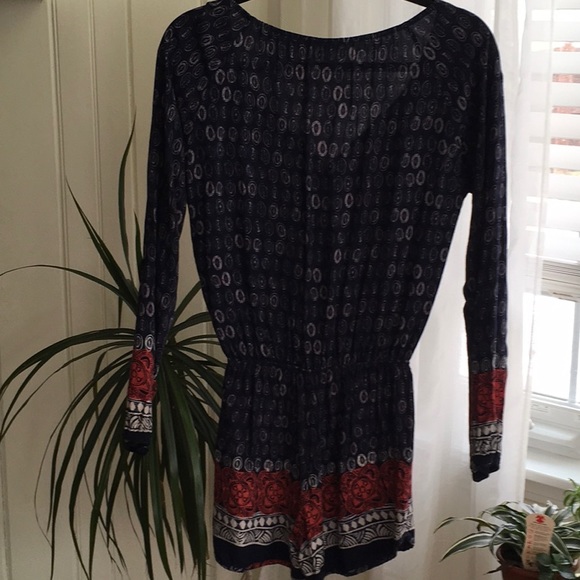 ANTHROPOLOGY LILKA ROMPER NAVY & RED - Picture 12 of 12